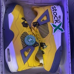 Yellow jordan 4 Women 8